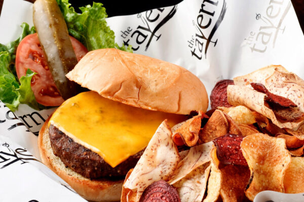 What Do Customers Notice First in Hot Food Serving? custom hot paper