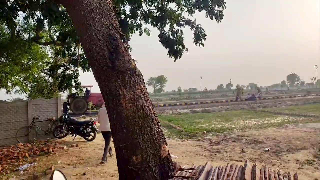 Plot Near Jewar Airport