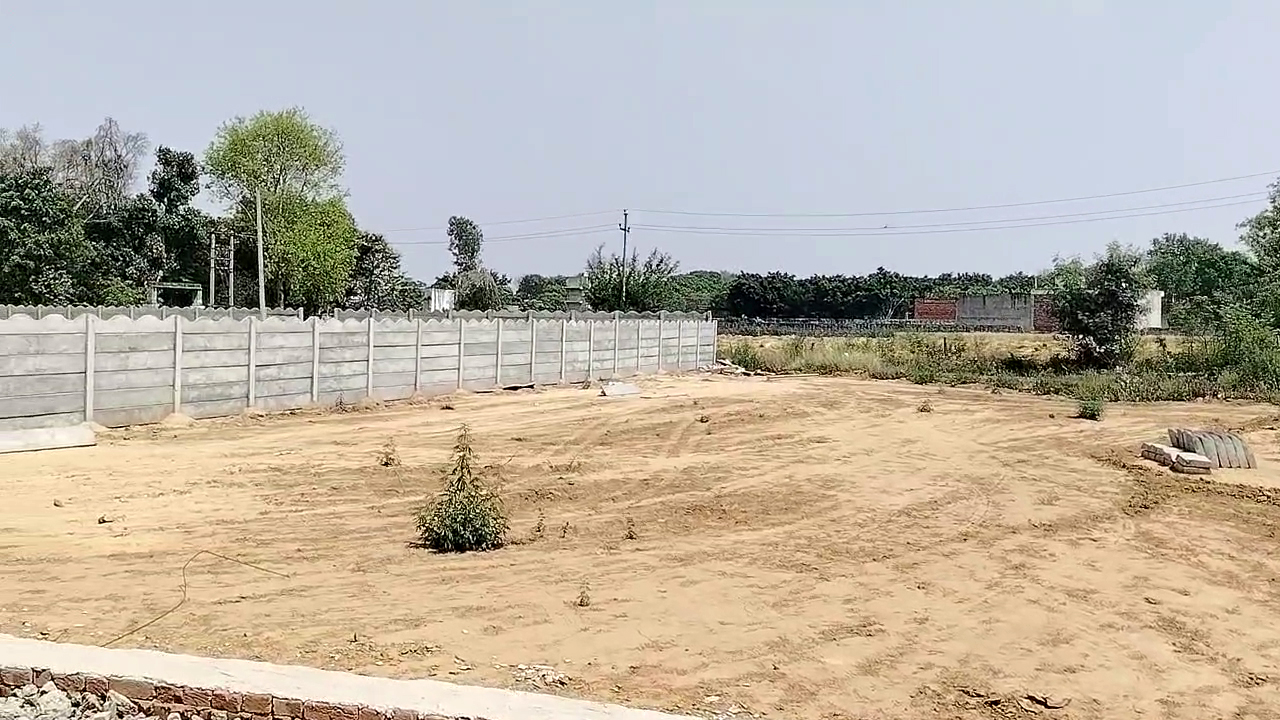 Plot Near Jewar Airport