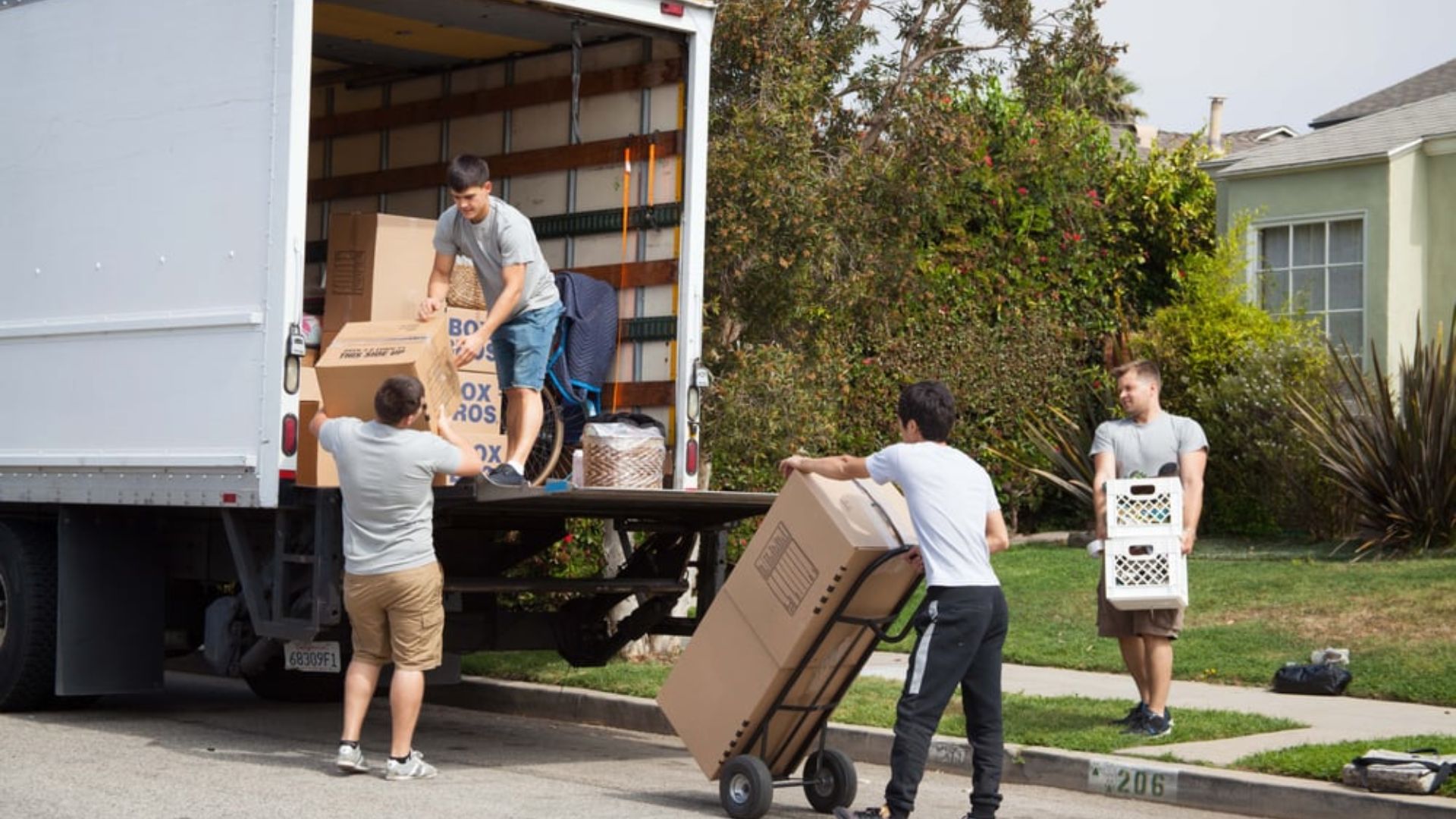 Long- Distance Moving