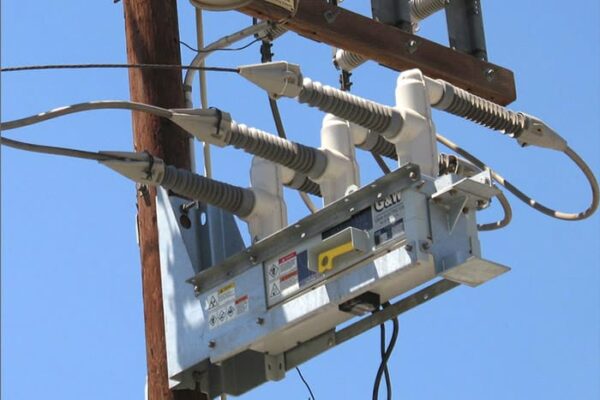 Three-phase Recloser Market