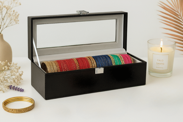 Elegant bangle rod for wardrobe and single bangle box storage setup.